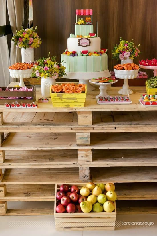 30 ideias de decoração com paletes para casamento