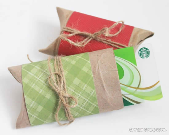 Lembrancinha com rolo de papel higiênico