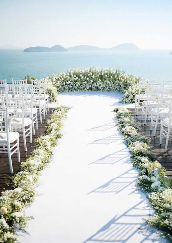 Ideias e dicas para decorar casamento na praia