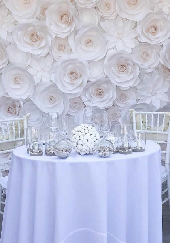 Flores de papel para decoração de casamento