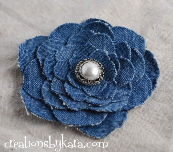 Flor de tecido jeans