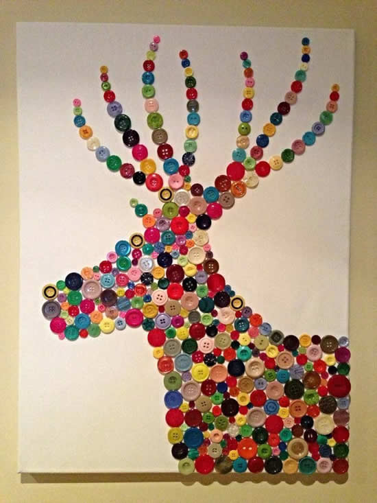 Decoração de Natal com botões coloridos