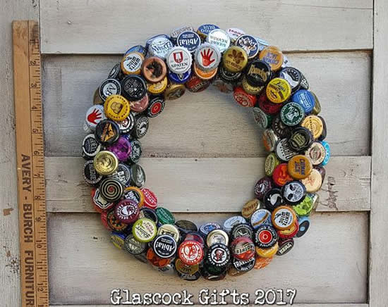 Guirlanda com tampinhas para Natal