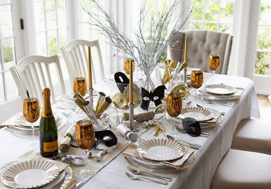 Decoração de mesa para festa de ano novo