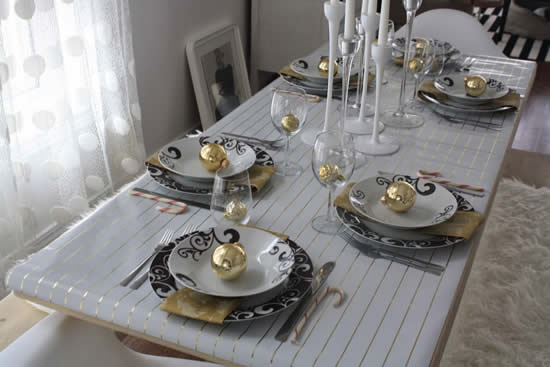 Enfeites e decoração de mesa para ano novo