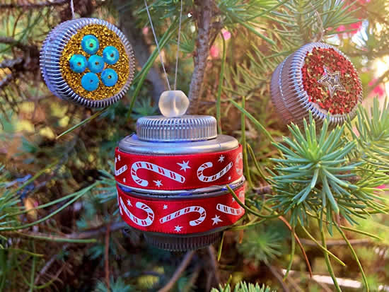 Decoração com tampinhas para o Natal