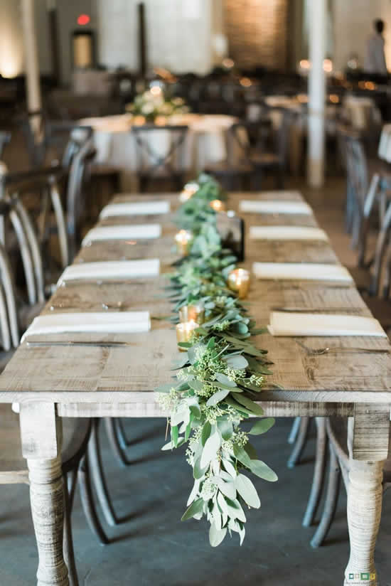 Decoração linda para mesa de casamento