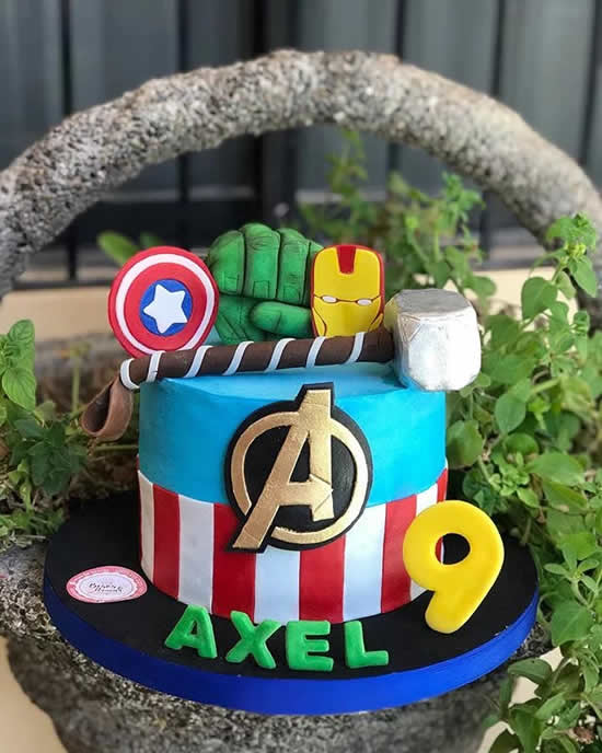 Bolo decorado dos Vingadores - Avengers