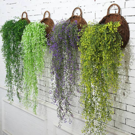 Decoração com plantas penduradas