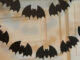 Decoração com morcegos de papel