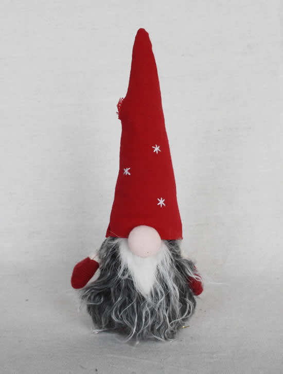 Um gnomo de feltro para decoração de Natal