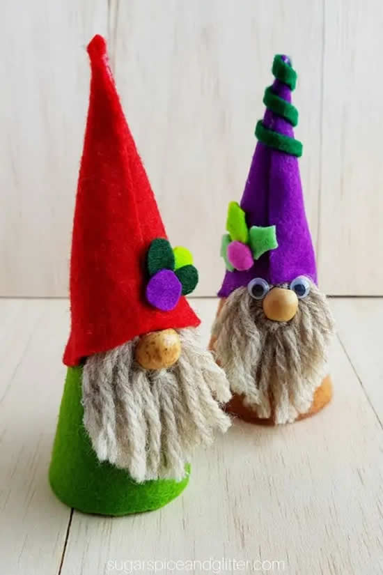 Gnomo de feltro com molde