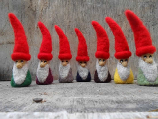 Decoração com gnomo de feltro