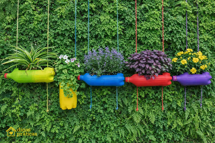 Decoração com Garrafas PET