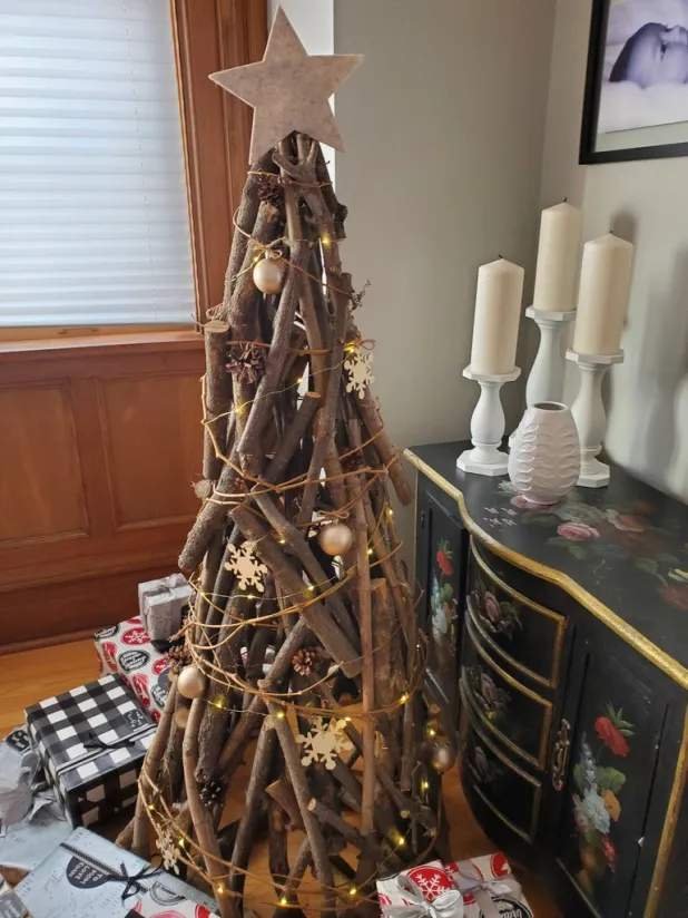 Decoração de Natal com Galhos