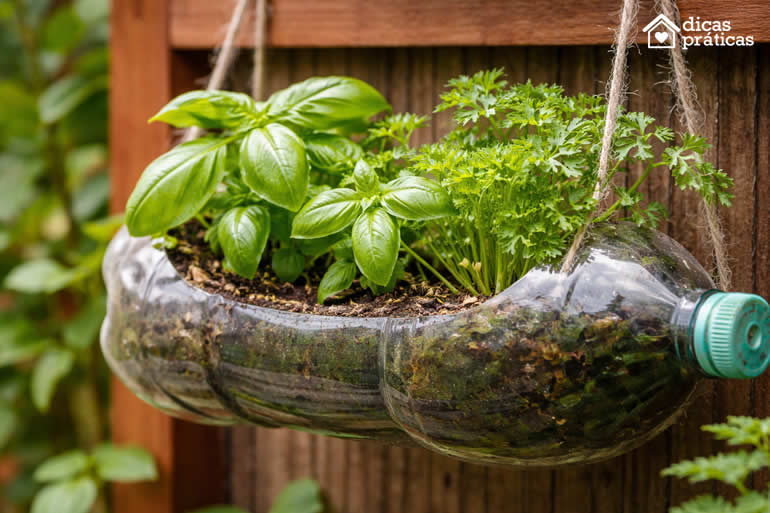 Vaso com Garrafa PET