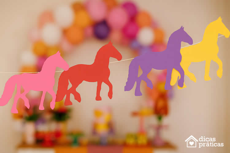 Moldes de Cavalos para imprimir