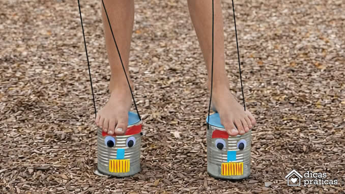Brinquedos com Latas