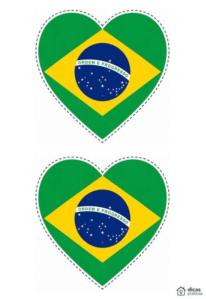 Bandeira do Brasil em Formato de Coração